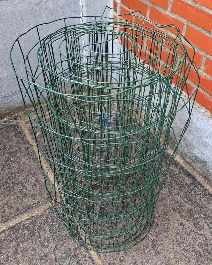 Tuindraad + 7 palen., Ophalen