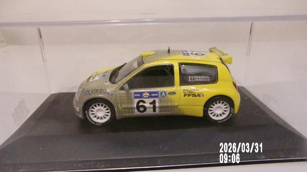 RENAULT CLIO S1600.ACROPOLE .IXO 1/43 EXC. ETAT en VITRINE, Ophalen of Verzenden, Zo goed als nieuw, Auto, Overige merken