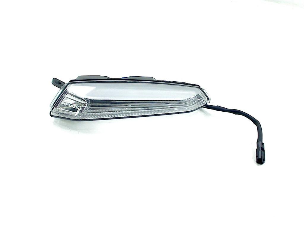 KNIPPERLICHT RECHTS VOOR Piaggio MP3 530 (1D003701), Motoren, Onderdelen | Overige, Gebruikt