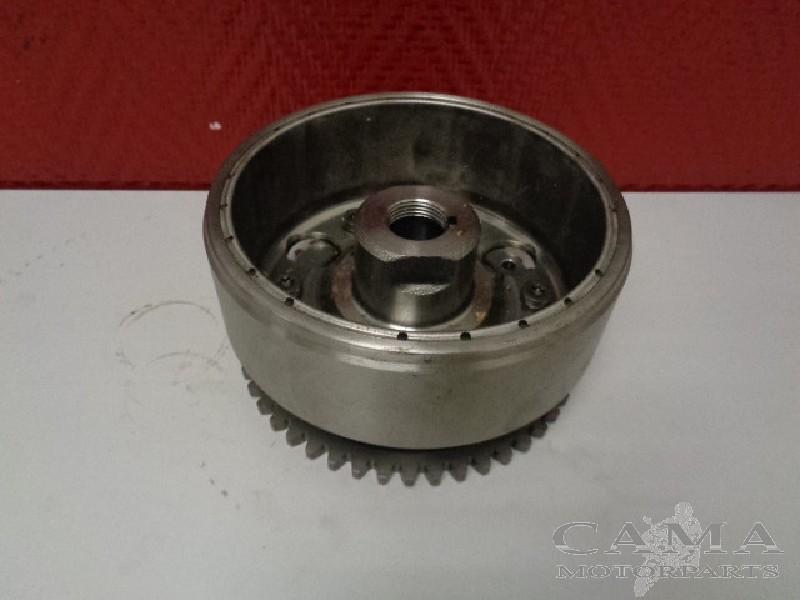 VOLANT MOTEUR CBR 600 F 1999-2000 (CBR600F CBR600F4 PC35), Motos, Dhr. S. di Majo, Utilisé, Info@cama-motorparts.nl, P.J. Troelstraweg 8 8
3144 CX  MAASSLUIS, NL
