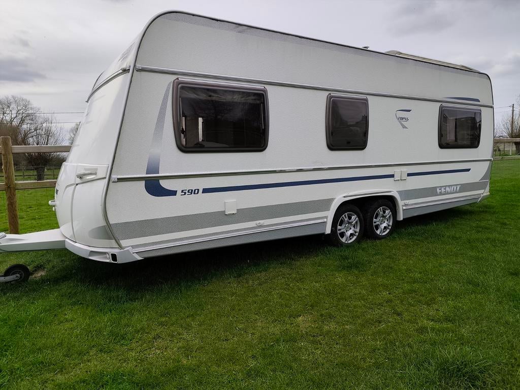 Fendt Topas à double essieu bwj'11 en bon état., Particulier, Fendt, Douche, Banquette en rond