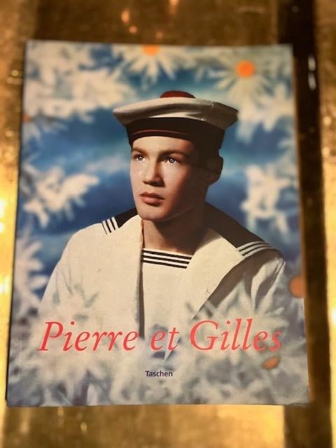BOEK PIERRE ET GILLES TASCHEN ISBN 3-8228-9377-3 BOY GEORGE, Boeken, Ophalen of Verzenden, Zo goed als nieuw, Overige onderwerpen