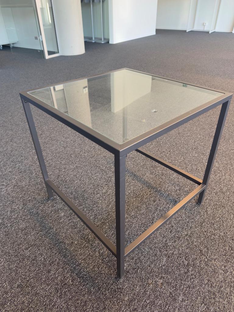 IKEA Bijzettafel, Ophalen, Minder dan 45 cm, Minder dan 55 cm, Metaal of Aluminium