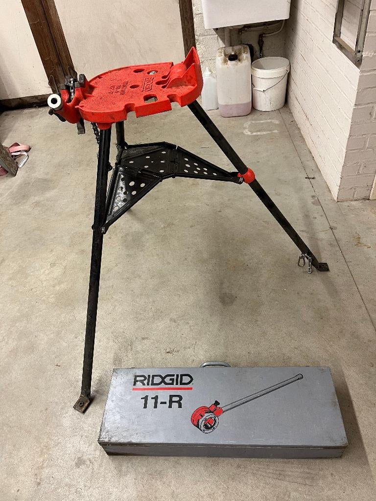 Draadsnijmachine Ridgid, Ophalen, Zo goed als nieuw