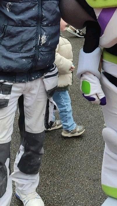 Gekwalificeerde huisschilder - op zoek naar werk - met spoed, Ophalen, Overige kleuren, Nieuw, Verf