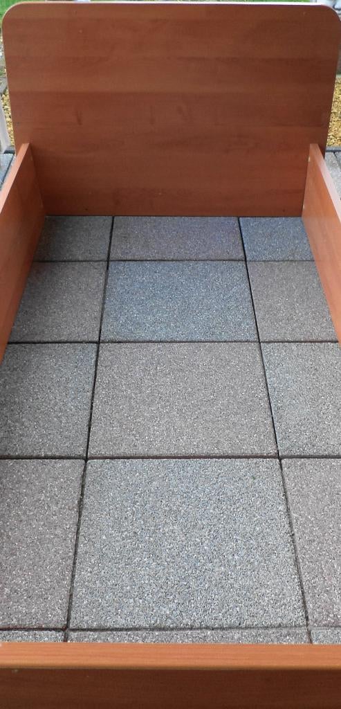 LIt 1 pers + sommier + matelas, Enlèvement, Utilisé, Matelas