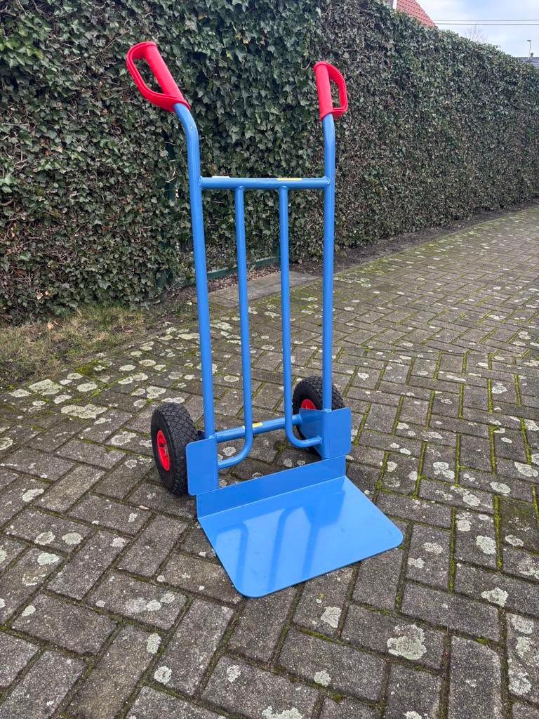 Fetra Steekwagen B 1116 250kg luchtbanden, Doe-het-zelf en Bouw, Transportwagens, Ophalen, Zo goed als nieuw, Steekwagen