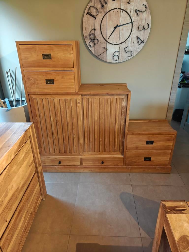 Meuble en teck, Enlèvement