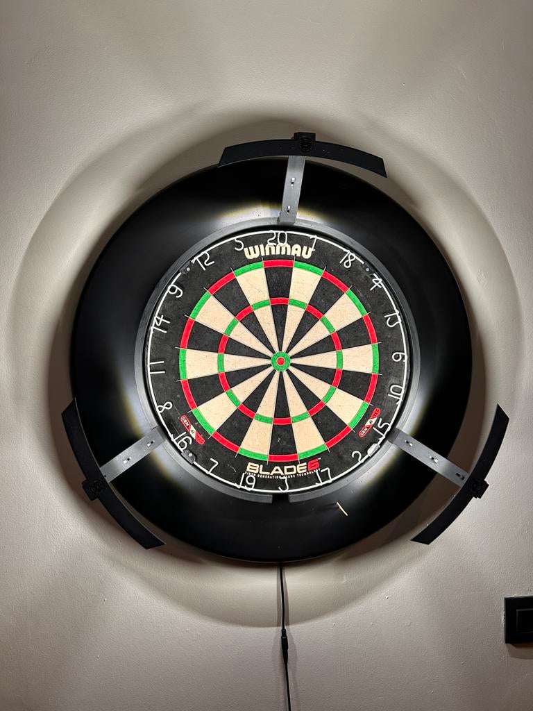 Darts set up, Sport en Fitness, Darts, Ophalen, Zo goed als nieuw