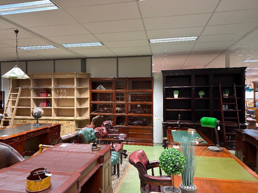 Ruime keuze aan Engelse antieke boekenkasten massief hout, Huis en Inrichting, Kasten | Boekenkasten, Ophalen, 200 cm of meer