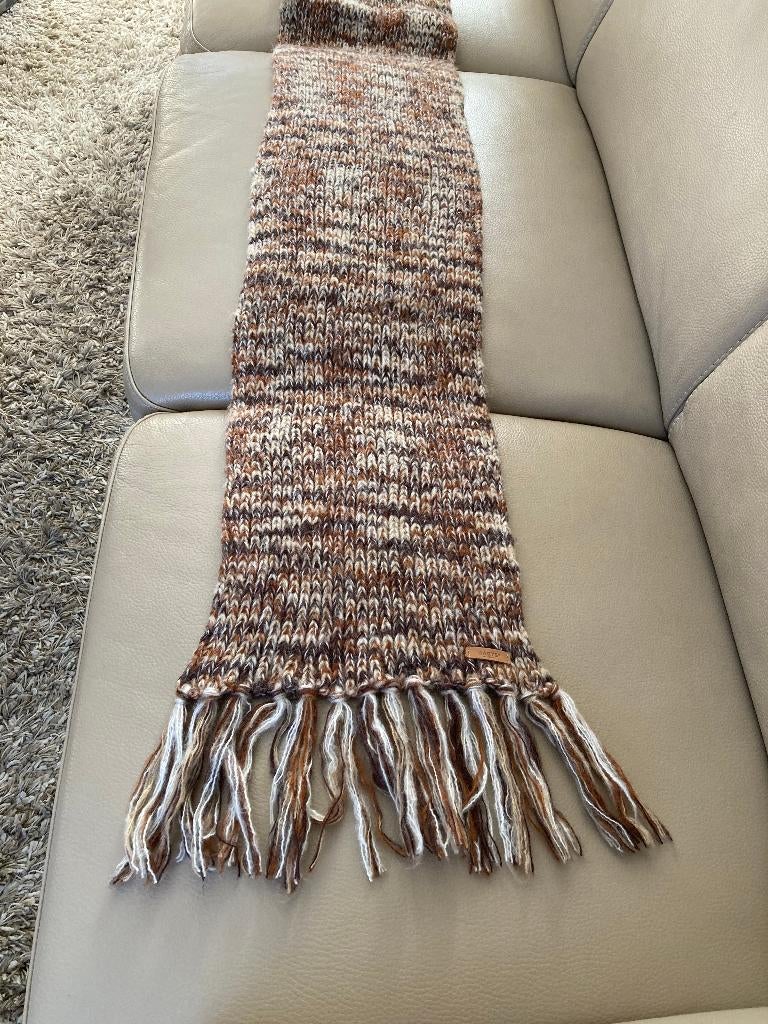 Warme sjaal, merk : Barts, L = 2m10, B = 25 cm, Barts, Ophalen of Verzenden, Zo goed als nieuw, Sjaal