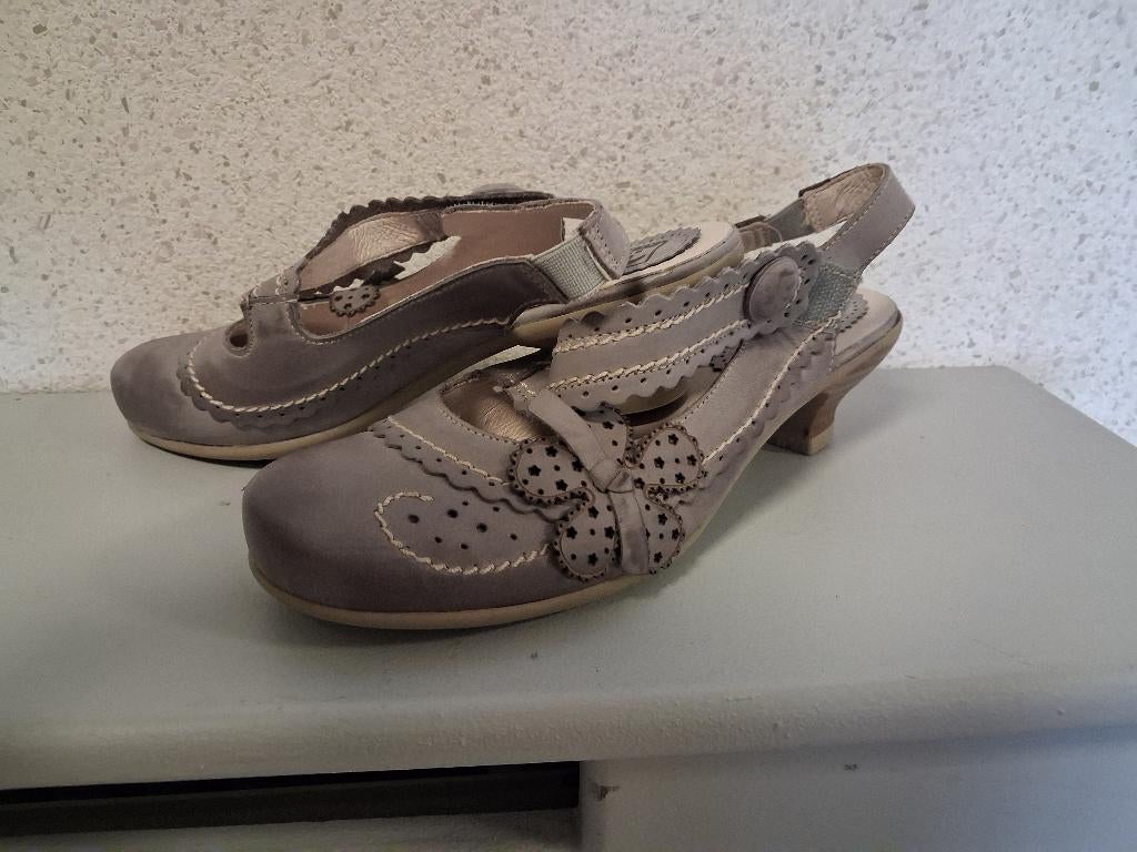 Escarpins mignons gris clair pour femmes, Neuf, Gris, Enlèvement, Gabor