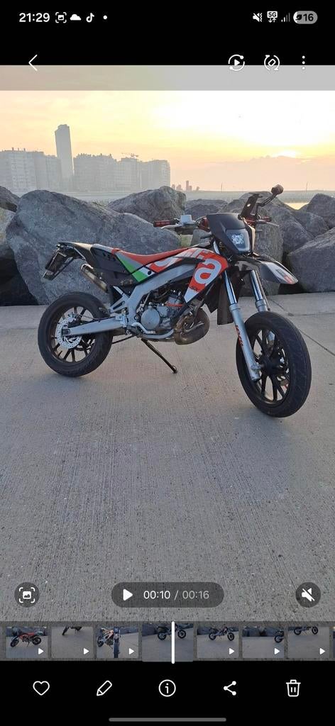 Aprilia sx50 Special Edition b klasse, Enlèvement ou Envoi