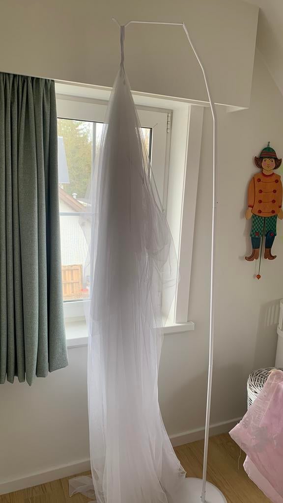 Muggennet met staander, Ophalen, Zo goed als nieuw