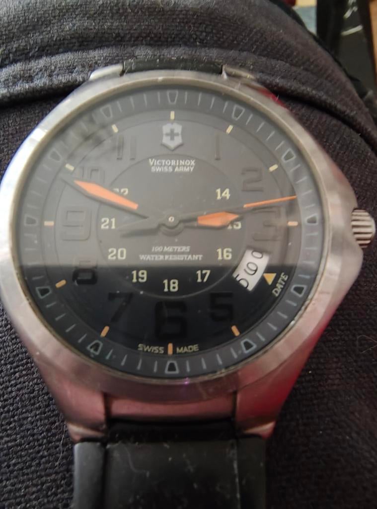 Victorinox, Ophalen of Verzenden