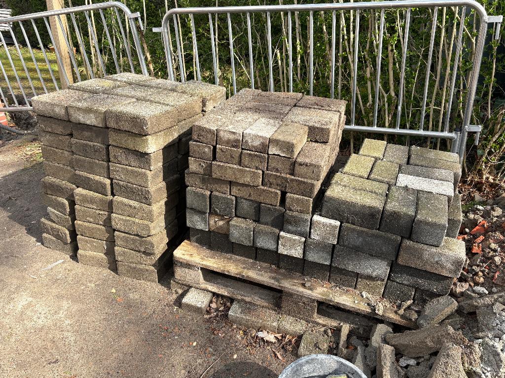 7m2 Betonstraatstenen gratis af te halen, Jardin & Terrasse, Pavé & Dalles, Utilisé, Autres types, Béton, 5 à 10 m², Enlèvement