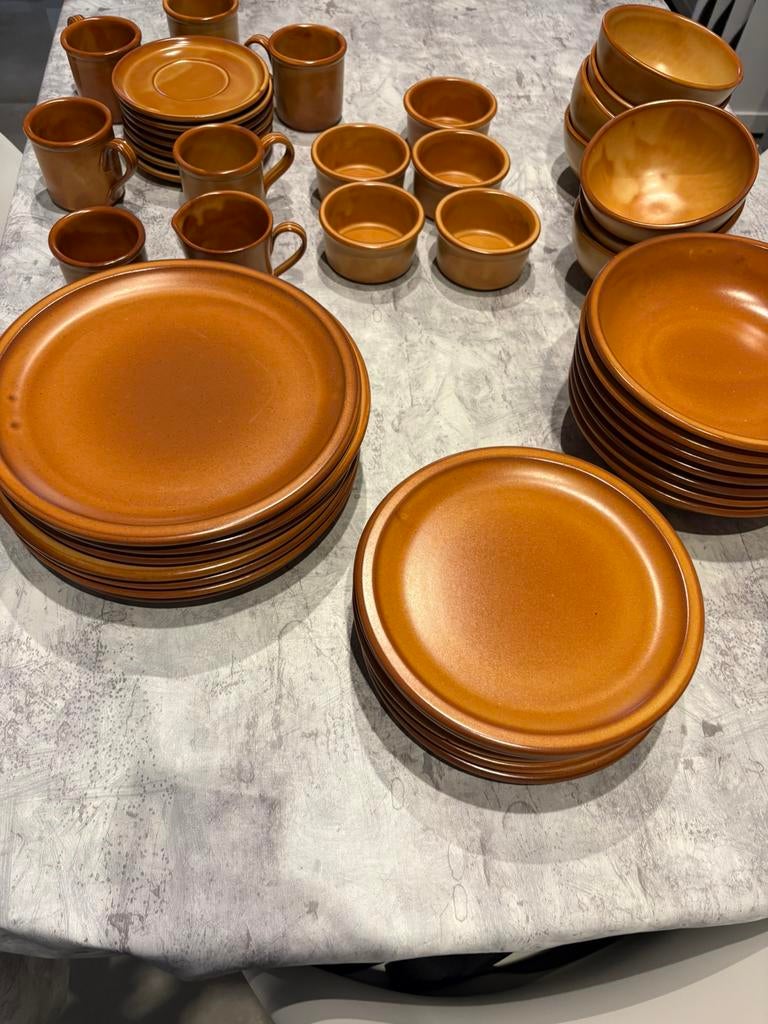 Service de table, Enlèvement