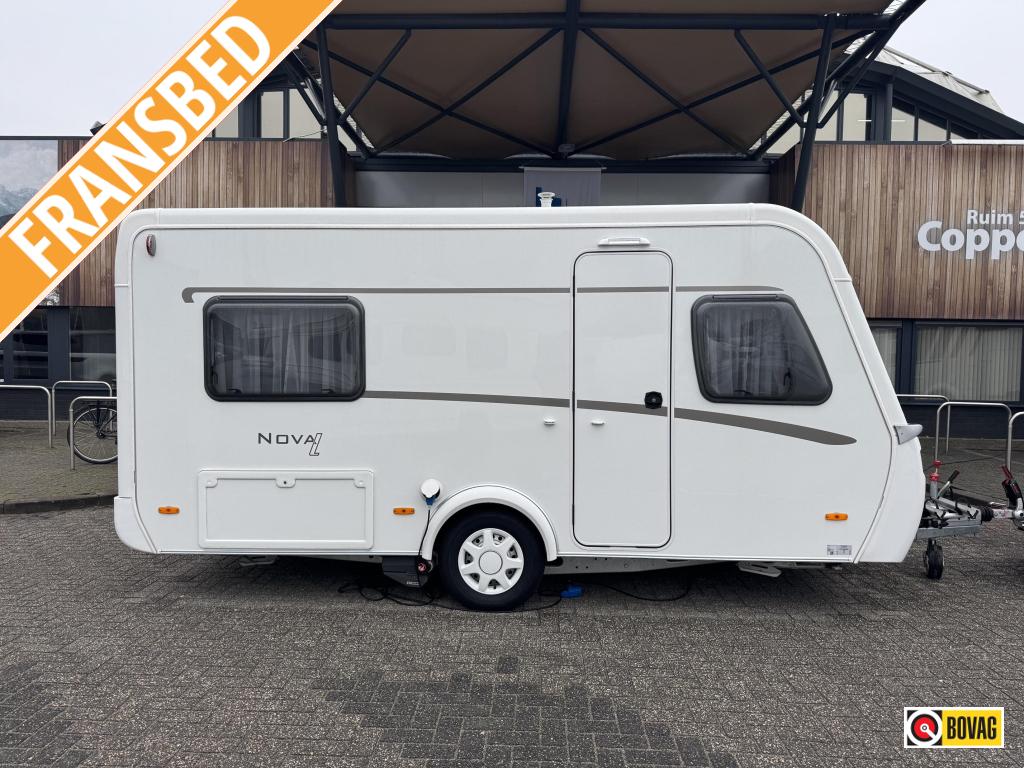 Eriba Nova Light 465, Lit dans la longueur, 4 à 5 mètres, Poêle, Eriba