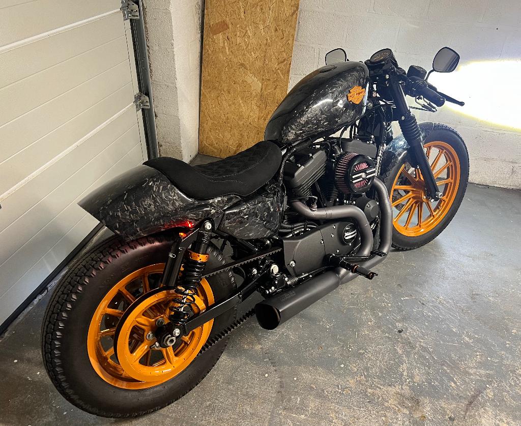 Nieuwe Harley Iron 883 Cafe Racer Full Carbon Custom, 2 cilinders, Nieuw, Sportuitlaat, 883 cc
