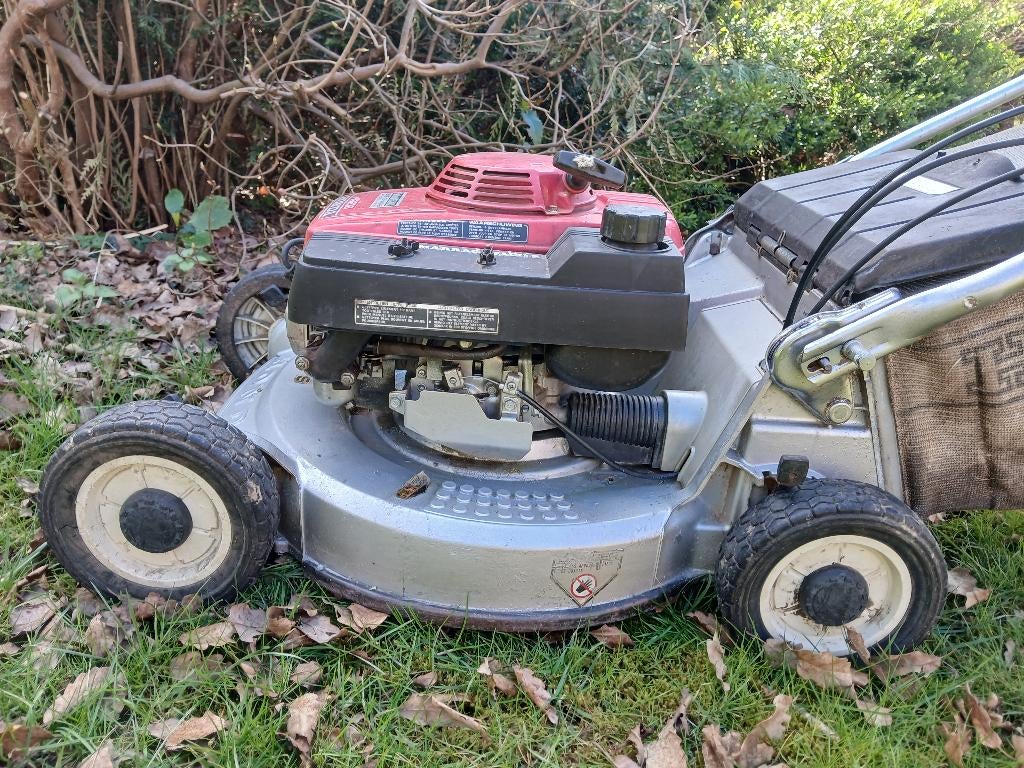 Tondeuse HONDA HR216 6Cv 53 cm Autotractee tres bon etat, Tondeuse rotative, Tondeuses à gazon à essence, Utilisé, Fonction de mulching