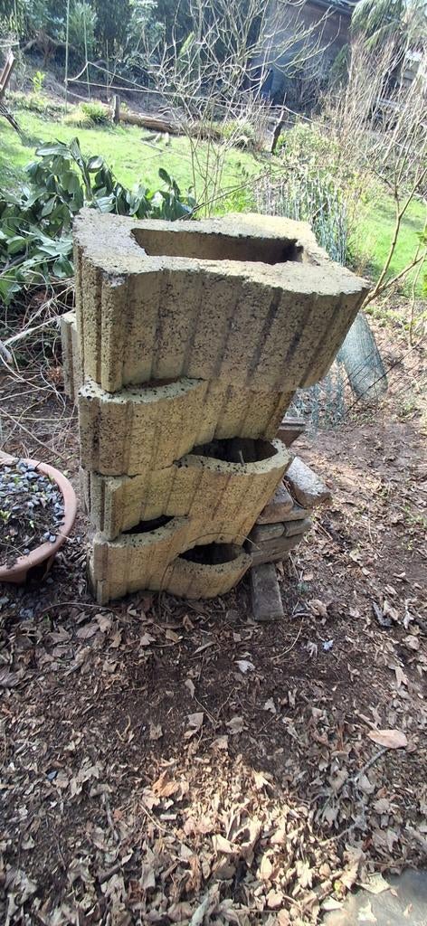 14 bloembakken steen, Ophalen, Steen