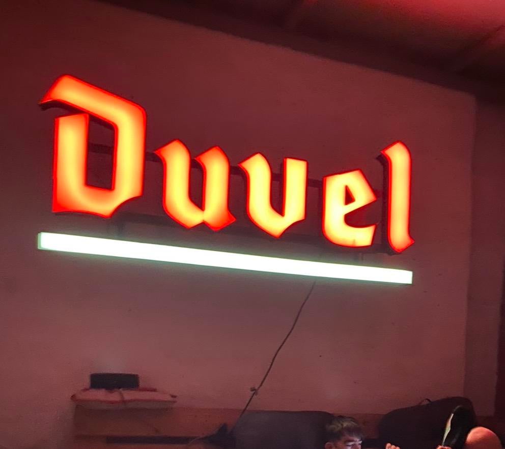 Duvel verlichting, Enlèvement, Comme neuf