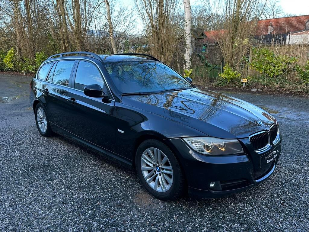 BMW 318D Automaat Luxury Bruin Interieur Euro 5 2009 Navi, Autos, BMW, 100 kW, Euro 5, Achat, Entreprise