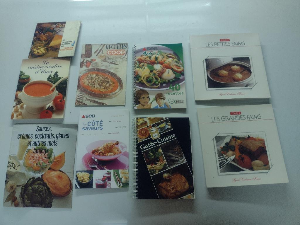 Lot livres recettes de cuisine édités par diverses marques, Ophalen of Verzenden, Gelezen