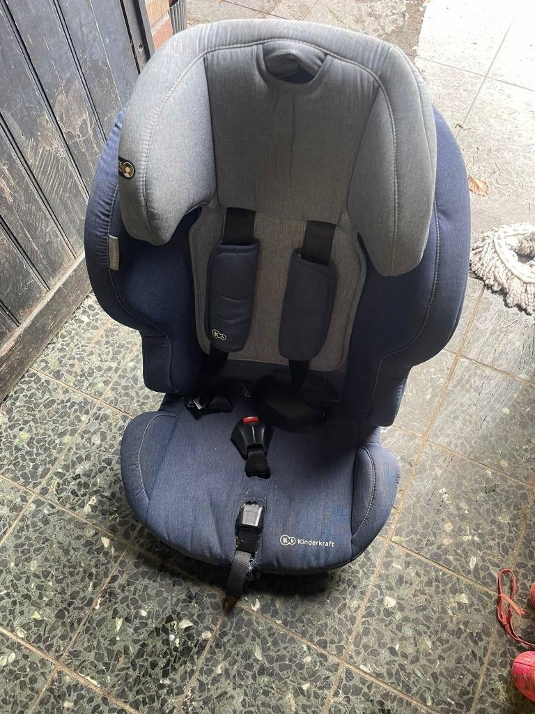 Autostoel voor kleine kinderen, Gebruikt, Overige methoden, 15 t/m 36 kg, Zijbescherming