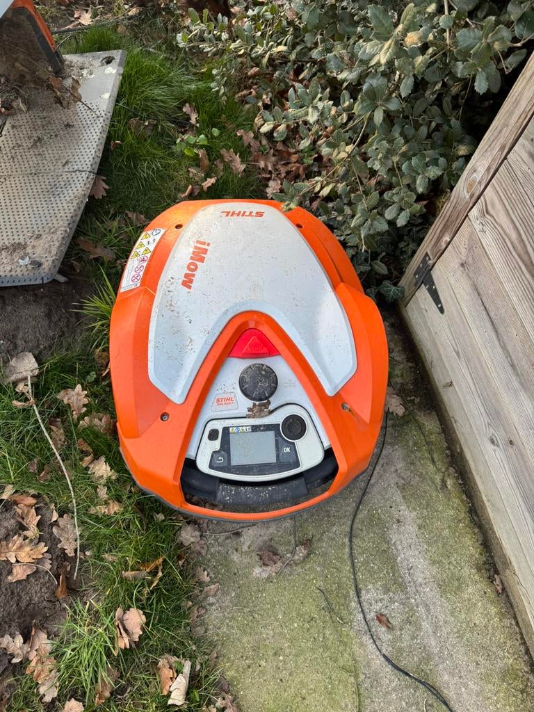 Stihl imow, Tuin en Terras, Robotmaaiers, Ophalen, Zo goed als nieuw