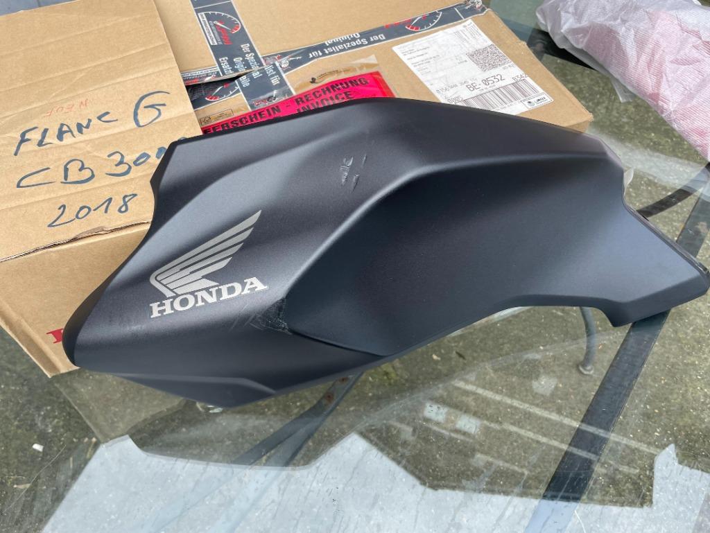 Honda CB300R 2018 flanc gauche, Motoren, Ophalen, Gebruikt
