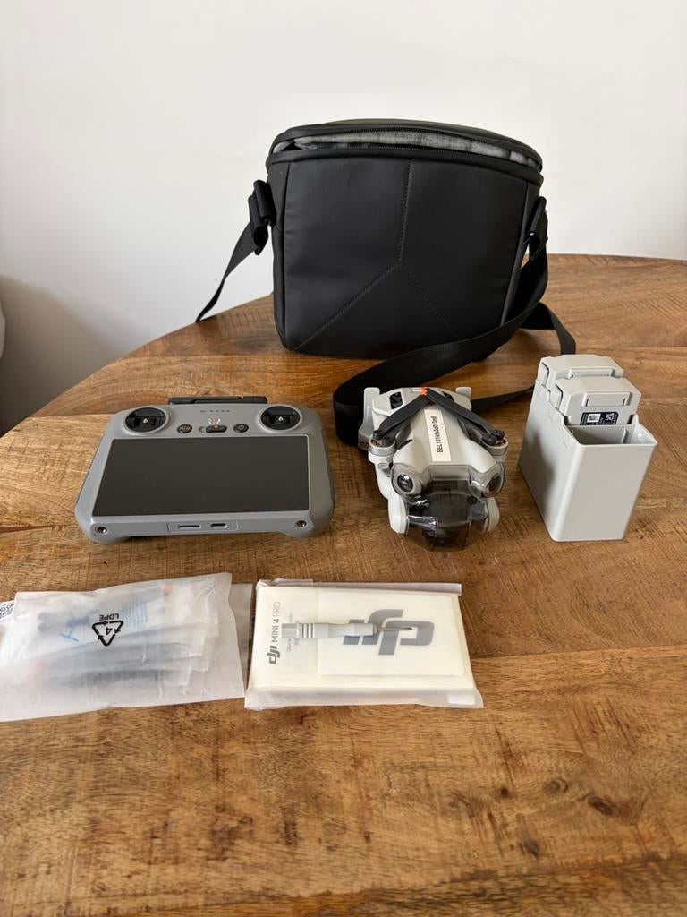 Dji mini 4 pro fly more combo, Cameradrone, Ophalen of Verzenden, DJI, Meer dan 10 kilometer