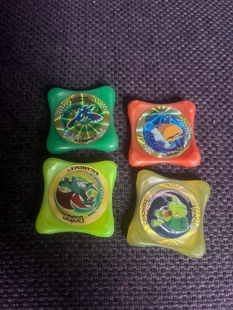Lot de 4 WAPS/floppo différents Nintendo Pokémon, Collections, Enlèvement ou Envoi