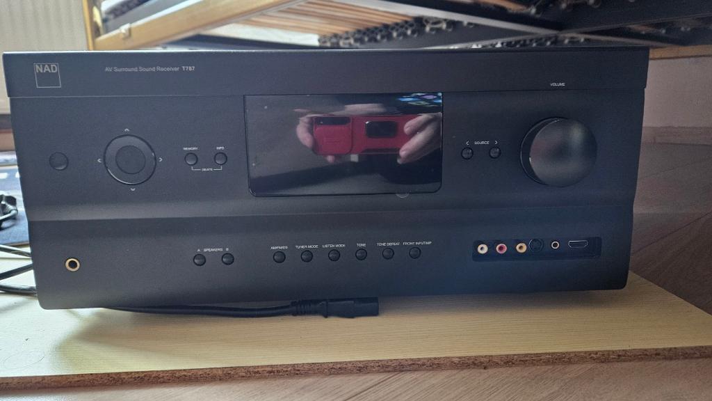 ampli nad 787, TV, Hi-fi & Vidéo, Autres marques, Comme neuf, Enlèvement, 120 watts ou plus
