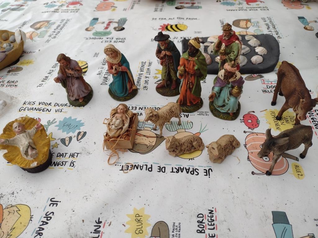 Antieke kerstbeeldjes, Ophalen of Verzenden, Gebruikt