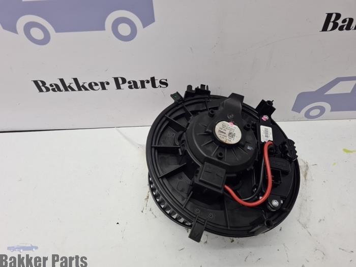 Moteur de ventilation chauffage d'un Volkswagen Tiguan, -, Volkswagen, -, 3 mois de garantie
