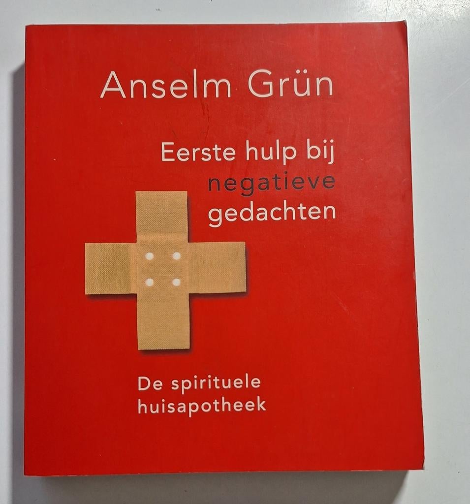 Anselm Grün - Eerste hulp bij negatieve gedachten, Ophalen of Verzenden, Zo goed als nieuw, Anselm Grün