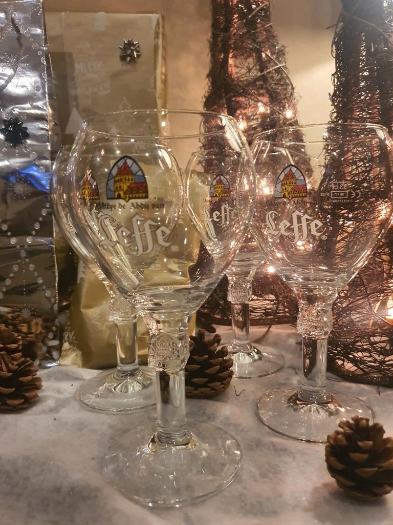 Leffe 33cl, Collections, Enlèvement, Comme neuf