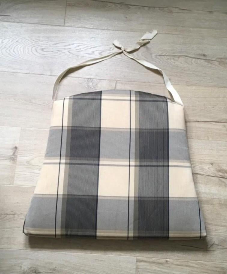 4 stoelkussens, Ophalen of Verzenden, Zo goed als nieuw