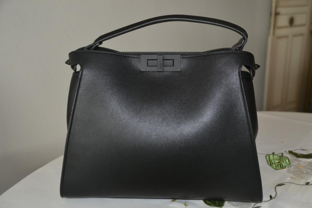 Prachtige look-a-like designer tas, Handtassen en Accessoires, Tassen | Damestassen, Nieuw, Handtas, Zwart, Verzenden