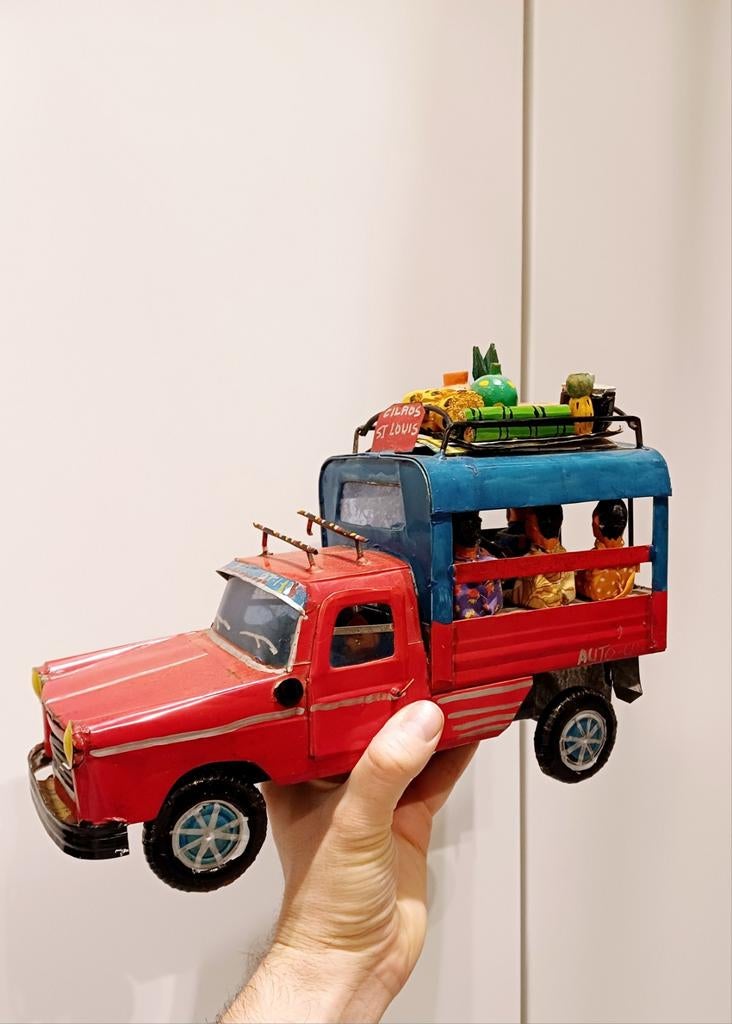 Grande voiture ancienne du Congo, Antiquités & Art, Enlèvement ou Envoi