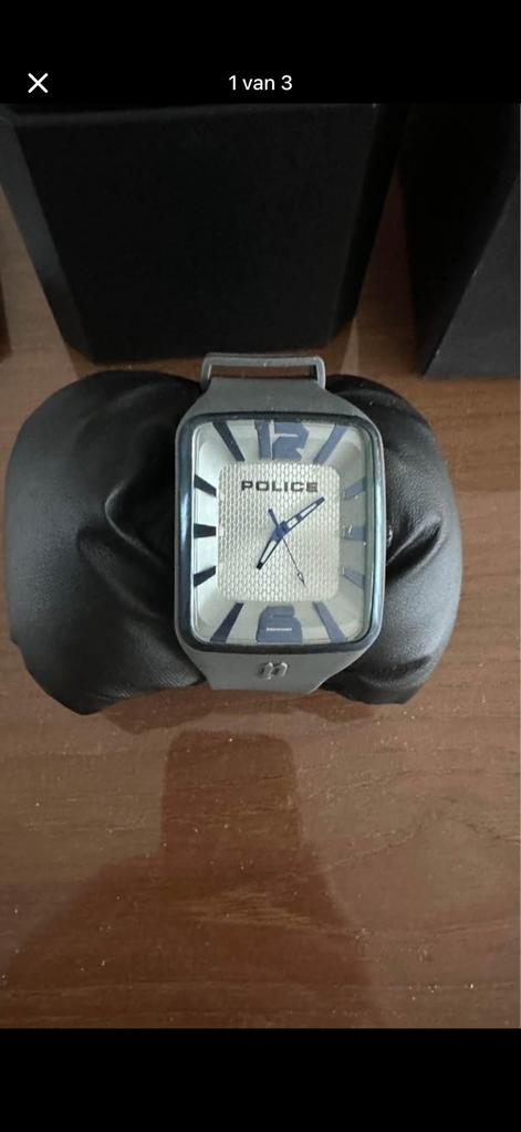 Police herenhorloge, Bijoux, Sacs & Beauté, Montres | Femmes, Montre-bracelet, Autres marques, Enlèvement ou Envoi, Comme neuf