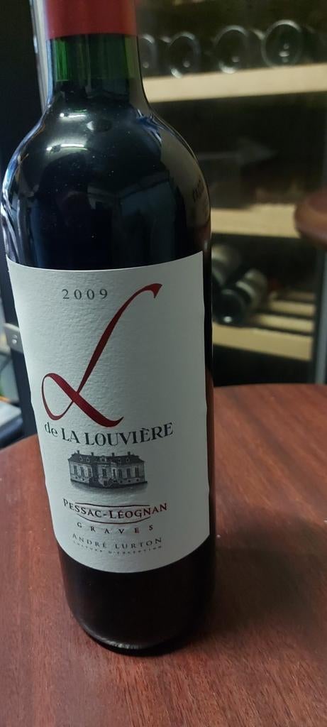 joli lot de 9 bouteilles de L de la Louvière 2009. Stee, Collections, Enlèvement, Neuf