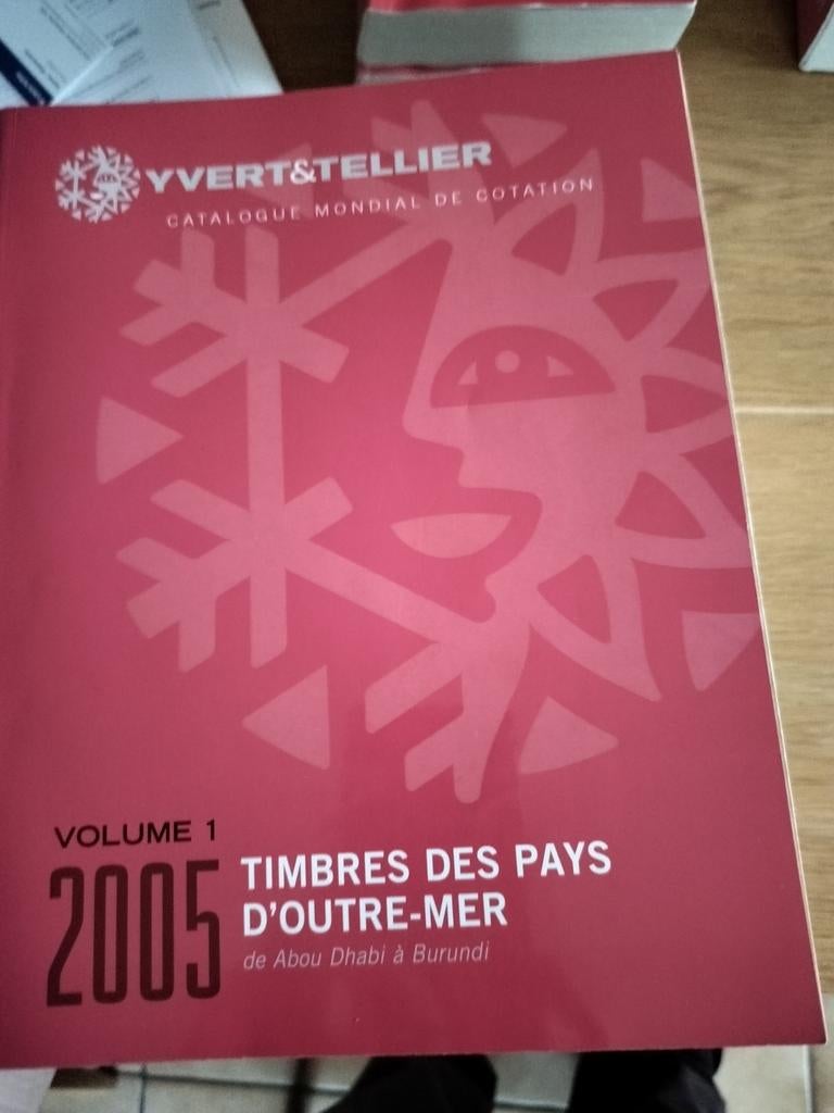 Catalogues de timbres Yvert Tellier rouge Outre Mer 7 volum, Enlèvement ou Envoi