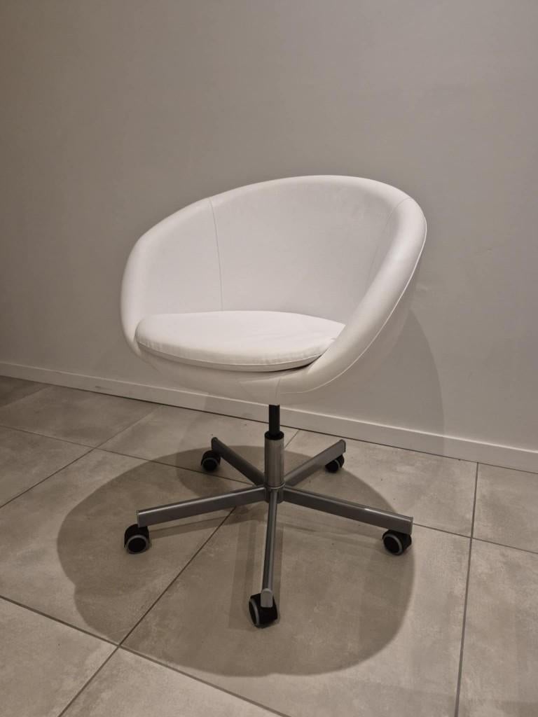Ikea SKRUVSTA bureaustoel wit, Enlèvement, Comme neuf, Blanc, Chaise de bureau