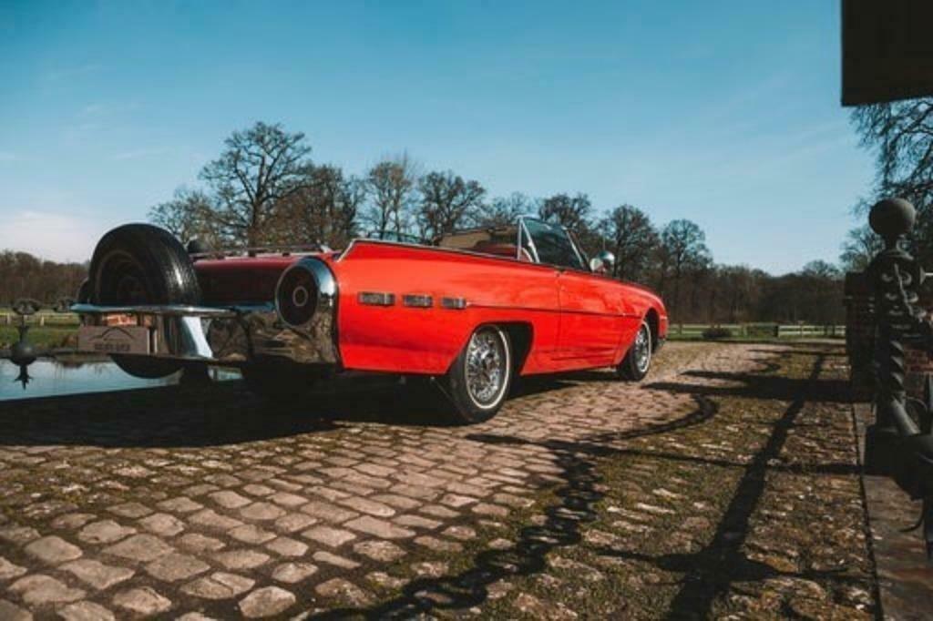 Ford Thunderbird (T-Bird) roadster 5.7 V8 / CABRIO / LEDER, Auto's, Automaat, Achterwielaandrijving, 8 cilinders, Cabriolet
