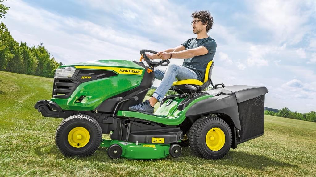 zitmaaier John Deere X167R, Tuin en Terras, Zitmaaiers, Zo goed als nieuw, 120 cm of meer, Opvangbak, Ophalen