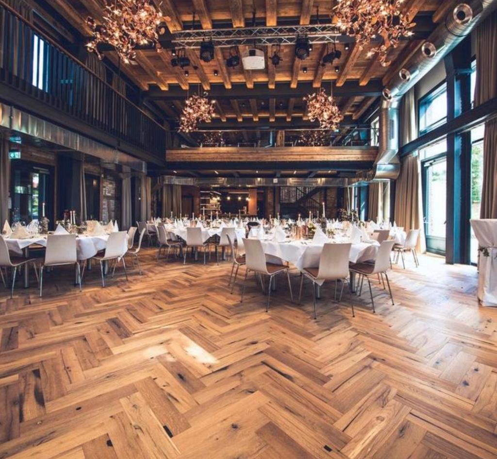 1500m2 oud eiken visgraat vloer parket cafe vloer voor €25!!, Enlèvement ou Envoi, Comme neuf