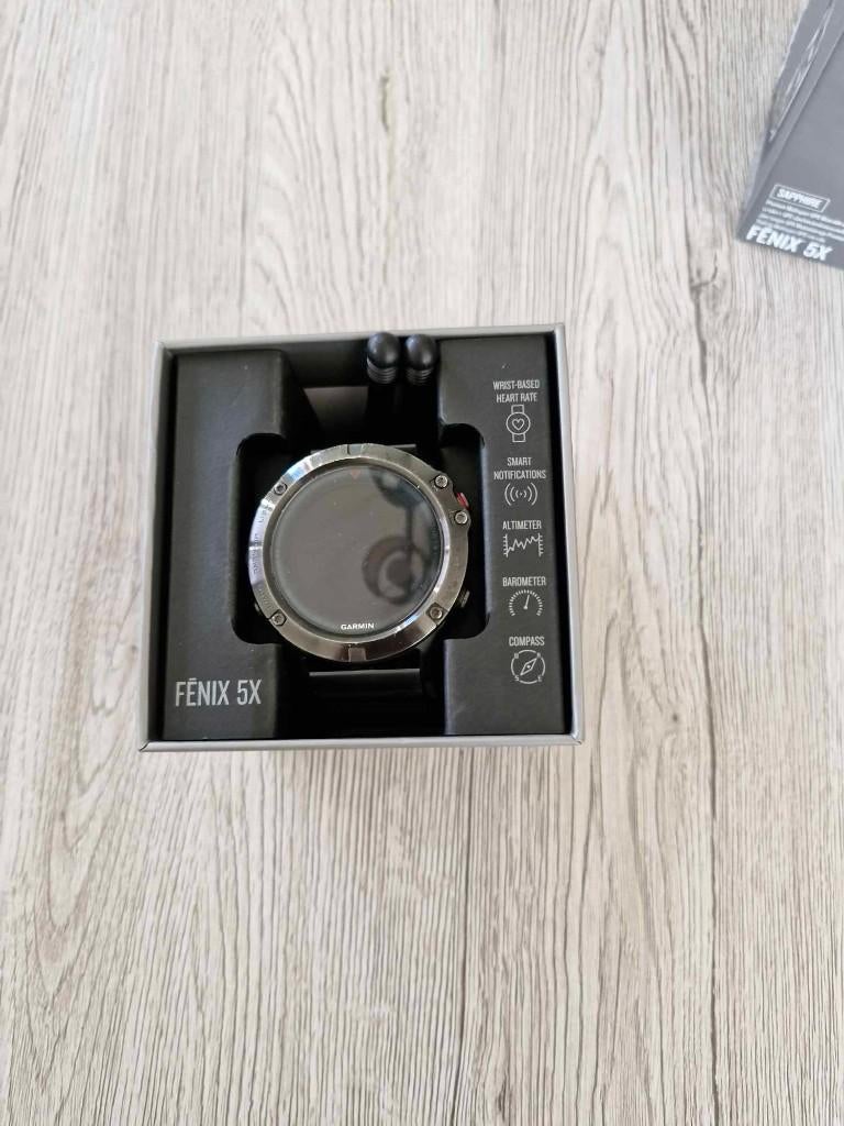 garmin fenix 5x sapphire, Bijoux, Sacs & Beauté, Montres de sport, Utilisé, Android, Noir, Distance, Bandage calorique, État, GPS