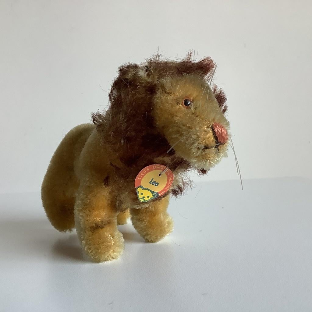 Vintage Steiff leeuwtje “Leo” met schildje, Verzamelen, Beren en Cherished Teddies, Ophalen of Verzenden, Gebruikt, Stoffen beer